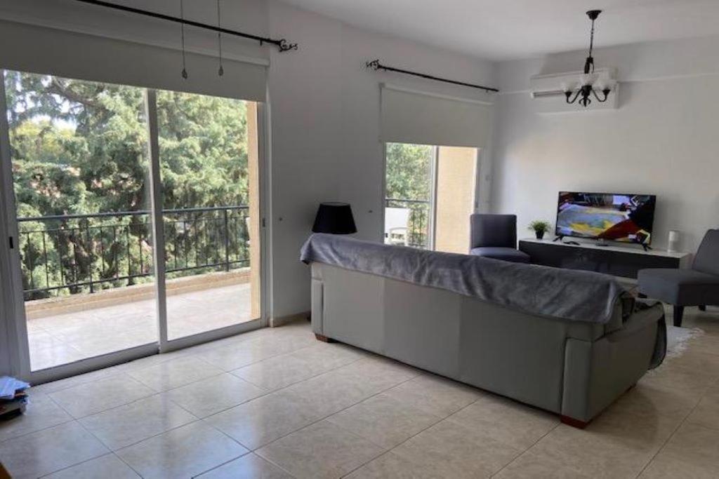 Kato Paphos Apartment In Universal Area Экстерьер фото